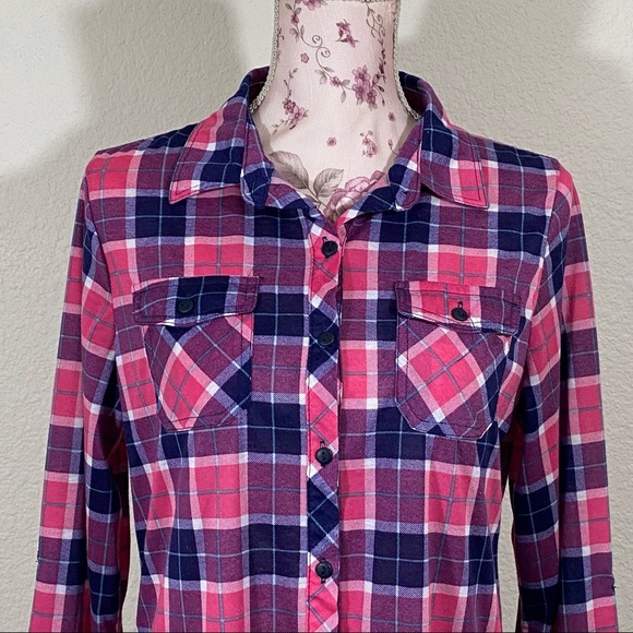 Passport sz:L Pink Plaid Button Down Top Long Sleeve - Picture 5 of 14
